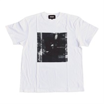 L:THE MOMENT TEE(WHITE)